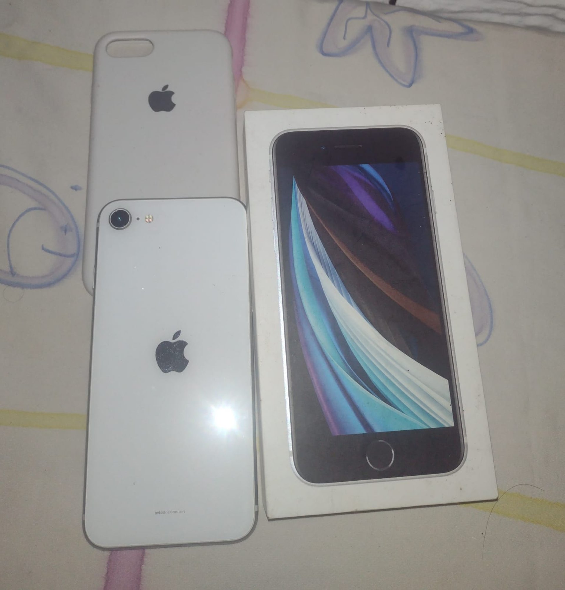 IPHONE SE 2 GERACAO 128GB